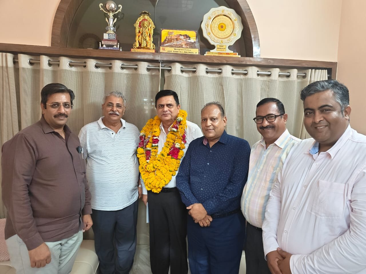 MIA Welcome of Shri SL Paliwal Additional Director Industries